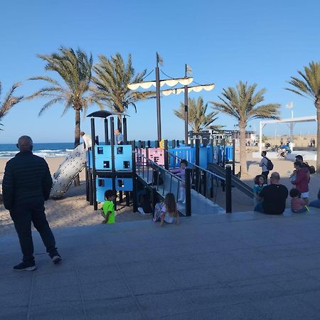 Baleares III Apartamento A 100 Metros De La Arena Playa de Gandia 外观 照片