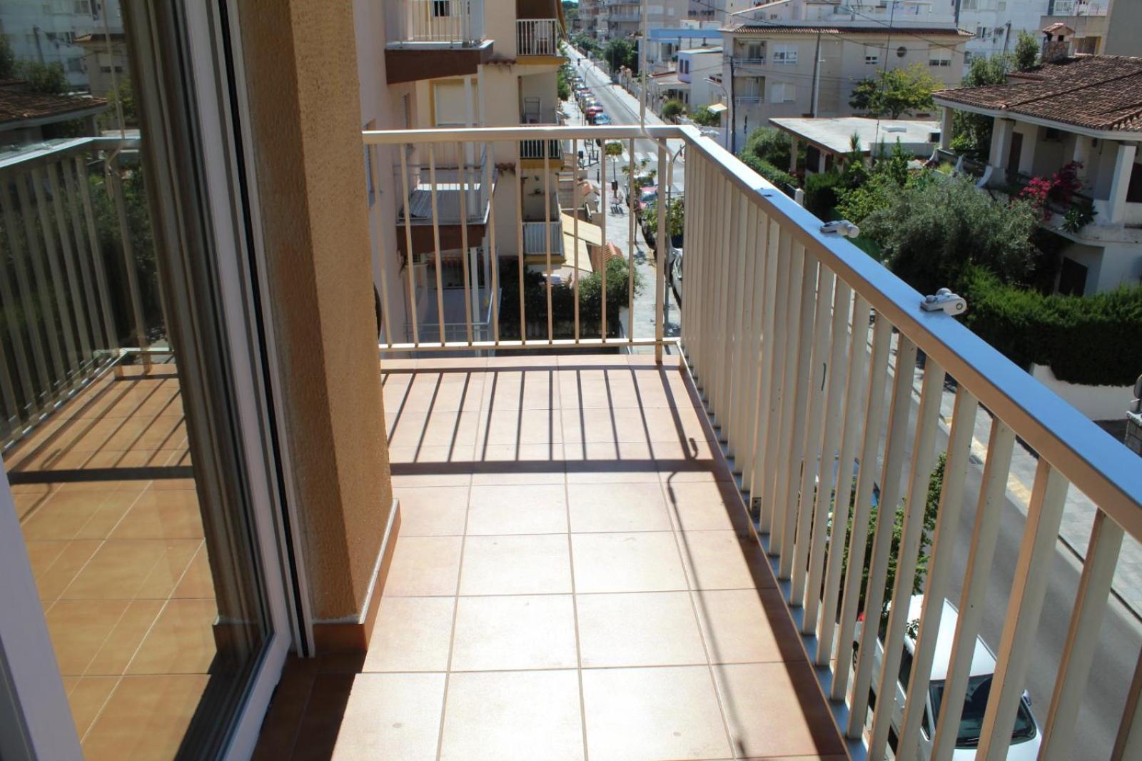 Baleares III Apartamento A 100 Metros De La Arena Playa de Gandia 外观 照片