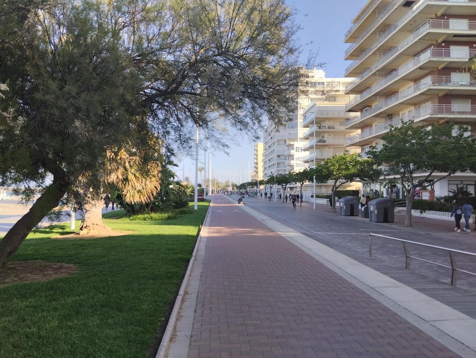 Baleares III Apartamento A 100 Metros De La Arena Playa de Gandia 外观 照片