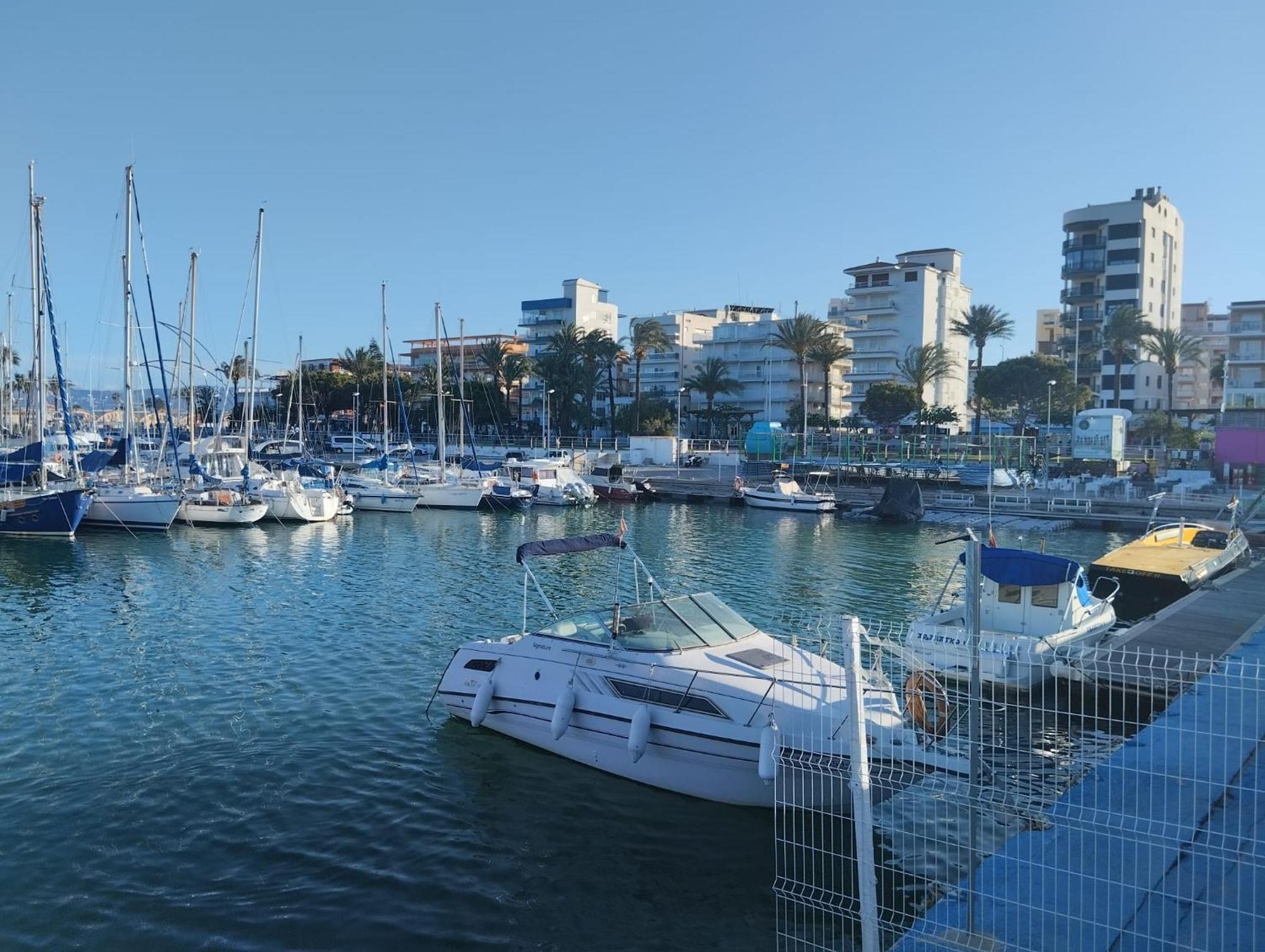 Baleares III Apartamento A 100 Metros De La Arena Playa de Gandia 外观 照片